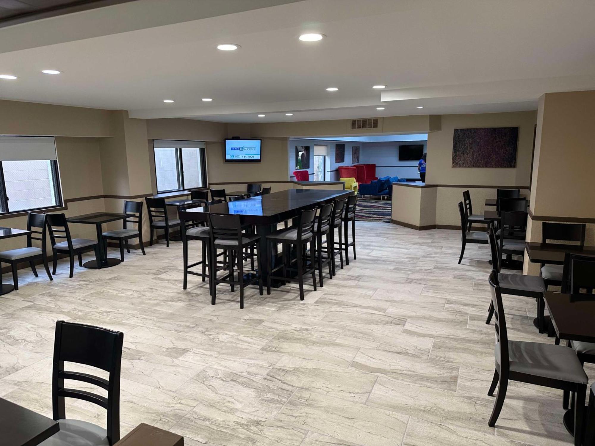 Surestay Plus By Best Western Mobile I-65 Exterior photo